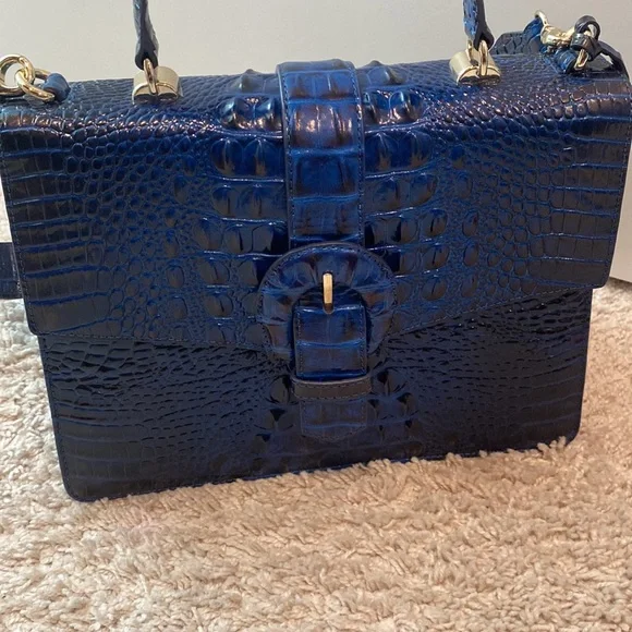 💙HEAD TURNER💙‼️‼️‼️price is firm‼️‼️‼️Brahmin Gabriella blue satchel - Picture 7 of 11